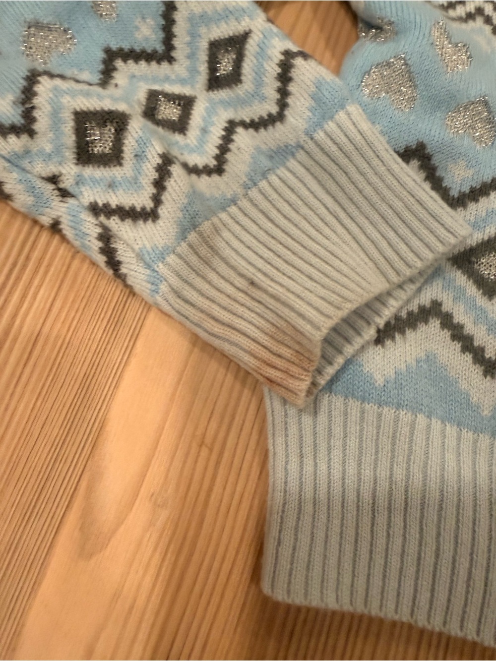 Girls Stitch Sweater - Picture 4 of 4